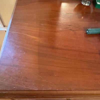 653 Vintage Mixed Woods Dresser with Mirror