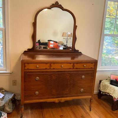 653 Vintage Mixed Woods Dresser with Mirror