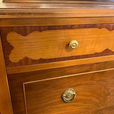 653 Vintage Mixed Woods Dresser with Mirror