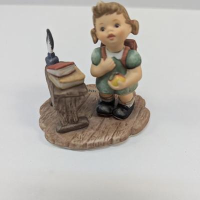 Berta Goebel 2000 "School Days" Figure