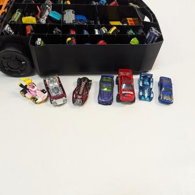 Rolling Hot Wheels Car Case Full Of Vintage Cars Choice 1