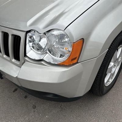 2009 JEEP GRAND CHEROKEE 4x4. “”MUST SEE”