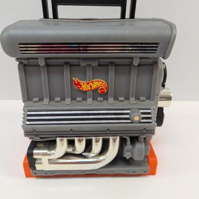 Mattel Hot Wheels Sto-N-Go V8 Engine Motor Storage Case With Vintage Cars