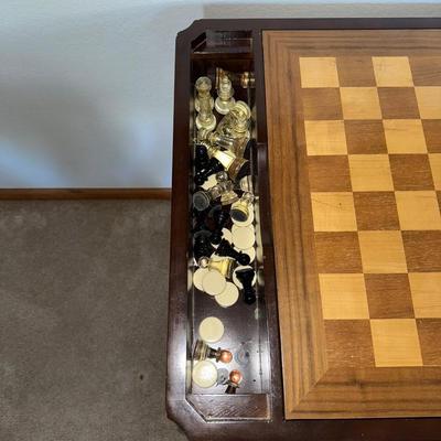 BEAUTIFUL INLAID WOODEN GAME TABLE WITH 2 CHAIRS