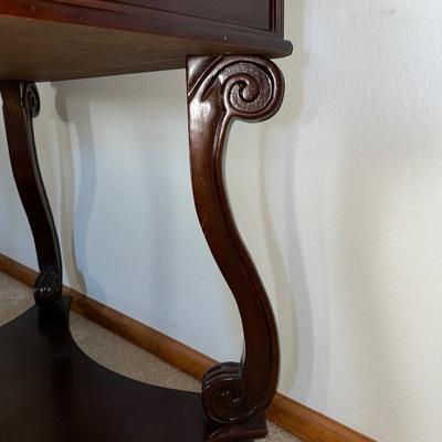 BEAUTIFUL INLAID WOODEN GAME TABLE WITH 2 CHAIRS