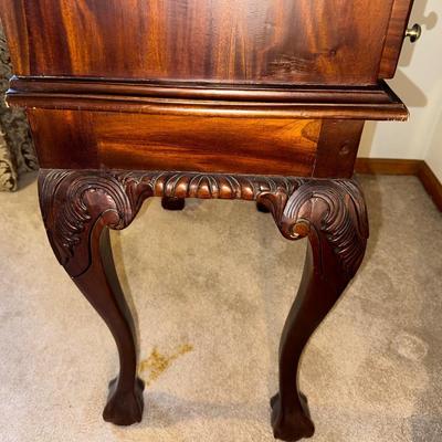 PETITE SECRETARY DESK W/DROP DOWN FRONT AND STUNNING INTERIOR