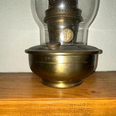 ALADDIN VINTAGE BRASS BASE OIL LAMP