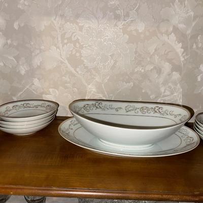 NORITAKE "STANWYCK" CHINA SET