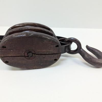 Vintage Large Wood Block & Tackle Pulley With Hook