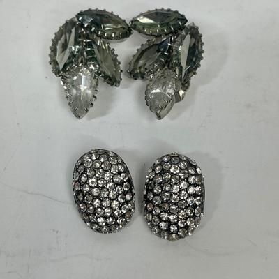 2 Pair of Clip-on Silver Tone Earrings