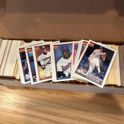 Full box of baseball cards
