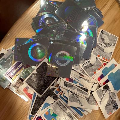 Vintage stickers, puzzle pieces & baseball cards