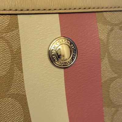 Tan Coach Signature Chelsey Tote Bag (Read)