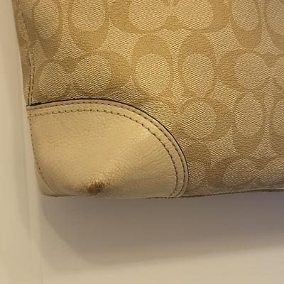 Tan Coach Signature Chelsey Tote Bag (Read)