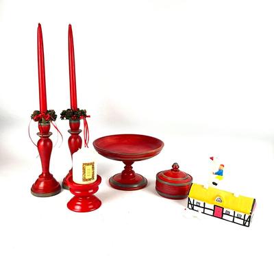 706 Lot of Sven Anderson Wood Set with Landsslojd Chalkware Set