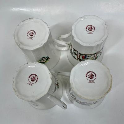 Vintage Rosewood China Noel Fine Bone China Christmas mugs / cups