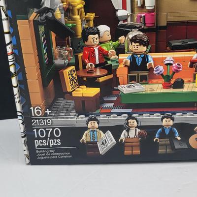 Friends Central Perk Lego Set (Open Box)
