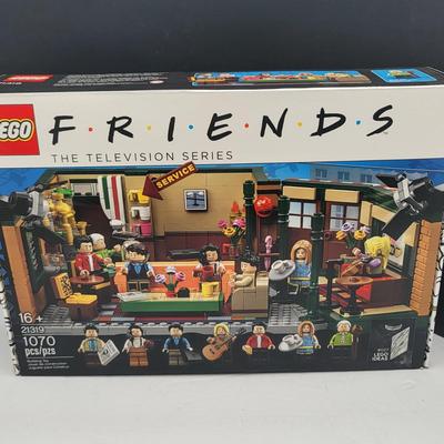 Friends Central Perk Lego Set (Open Box)