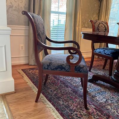 001 Large KINDEL Furniture Co. National Trust Collection Mahogany Table & 8 Chairs