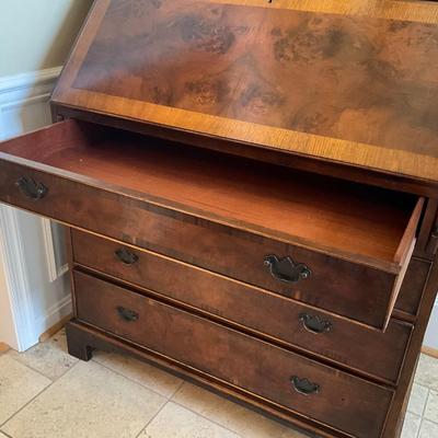 006 Antique Mahogany Secretary Desk