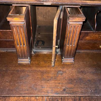006 Antique Mahogany Secretary Desk