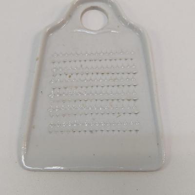 Vintage Porcelain Hand Grater
