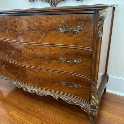 Antique Victorian Dresser