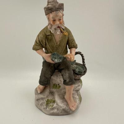 Capodimonte Man w/Pipe Pottery Figurine Gino