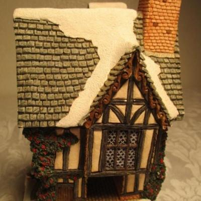 David Winter cottage - Scrooge's School