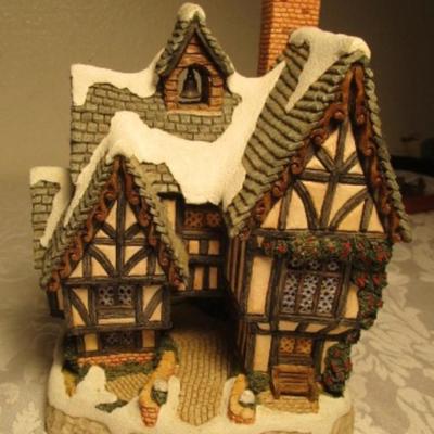 David Winter cottage - Scrooge's School