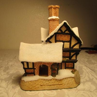 David Winter cottage - Mr. Fezziwig's Emporium