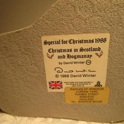 David Winter cottage - Christmas in Scotland and Hogmanay
