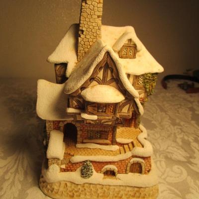 David Winter cottage - Tiny Tim