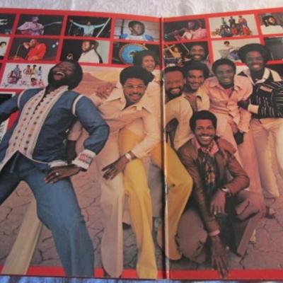 4 LP records, Moody Blues, Earth Wind & Fire, Bread, Winners (collection of artists)