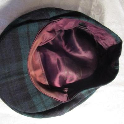 Black No Fear hat estimate size 7-1/8; Gray Herringbone newsboy hat size 7-1/4-7-3/8, Pendleton Green/Navy plaid newsboy hat estimate...