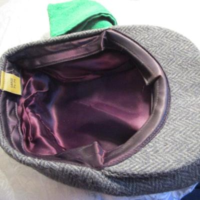 Black No Fear hat estimate size 7-1/8; Gray Herringbone newsboy hat size 7-1/4-7-3/8, Pendleton Green/Navy plaid newsboy hat estimate...
