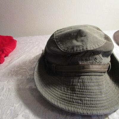 Khaki green canvas & mesh fishing hat - one size fits all; brown Q Headwear Explorer/Safari hat size L/XL