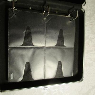 Vaultz CD/DVD case, black & chrome, no key