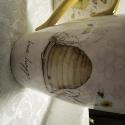 Certified International large ceramic mugs, set of 4 with Bee design