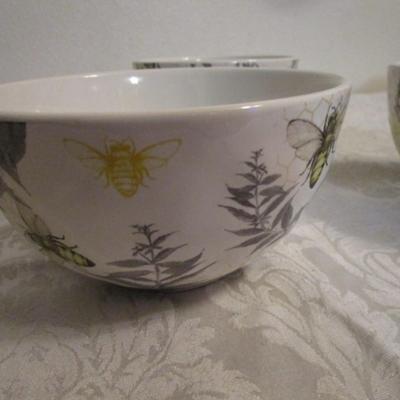 Certified International ceramic bowls, set of 4 with Bee design