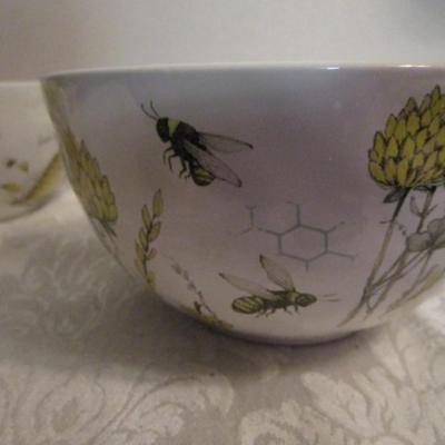 Certified International ceramic bowls, set of 4 with Bee design
