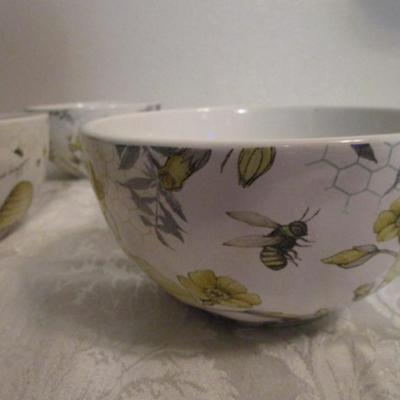 Certified International ceramic bowls, set of 4 with Bee design