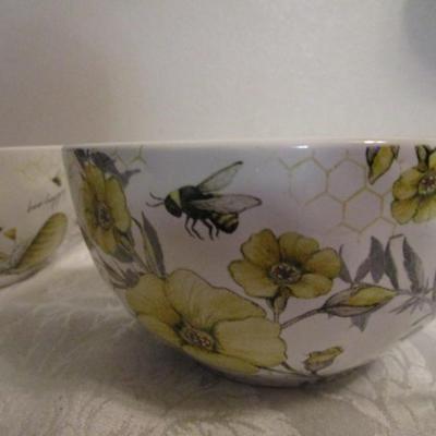 Certified International ceramic bowls, set of 4 with Bee design
