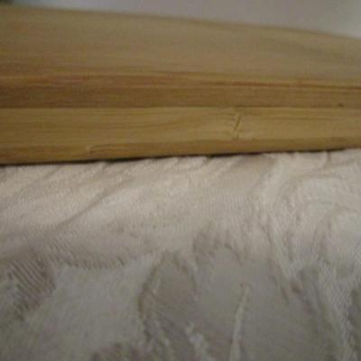 Mehausa wood cutting board with handle