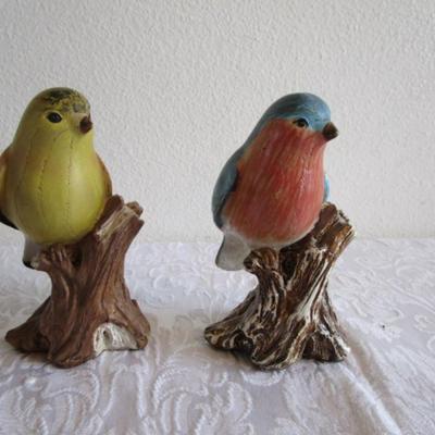 2 resin Birds on branches figurines