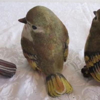 3 resin bird figurines