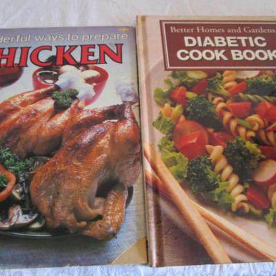 2 books, Wonderful Ways to Cook Chicken, Better Homes & Gardens Diabetic Cookbook