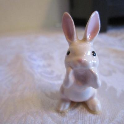 Vintage Hagen Renaker raccoon figurine, Hagen Renaker bunny figurine