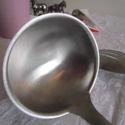 Pioneer Woman ladel and slotted serving spoon, red handles