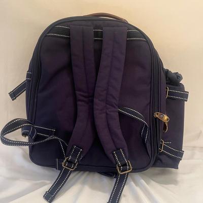 Eddie Bauer & Picnic at Ascot Picnic Sets (LR-MG)